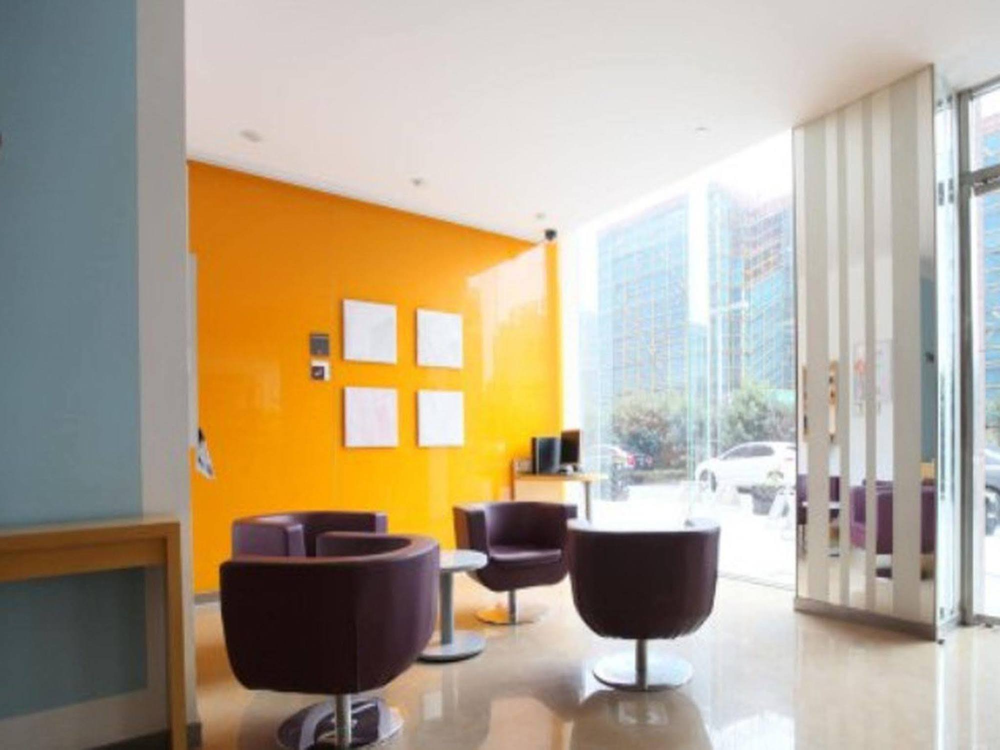 Ibis Ningbo Qianhu Plaza Hotel Екстер'єр фото