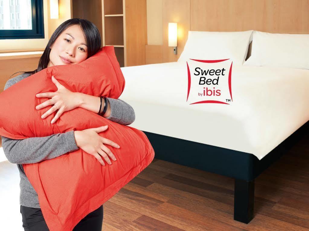 Ibis Ningbo Qianhu Plaza Hotel Екстер'єр фото